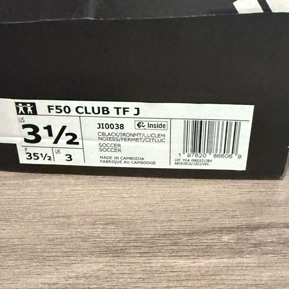 Adidas F50 Turf Shoes - Picture 6 of 6